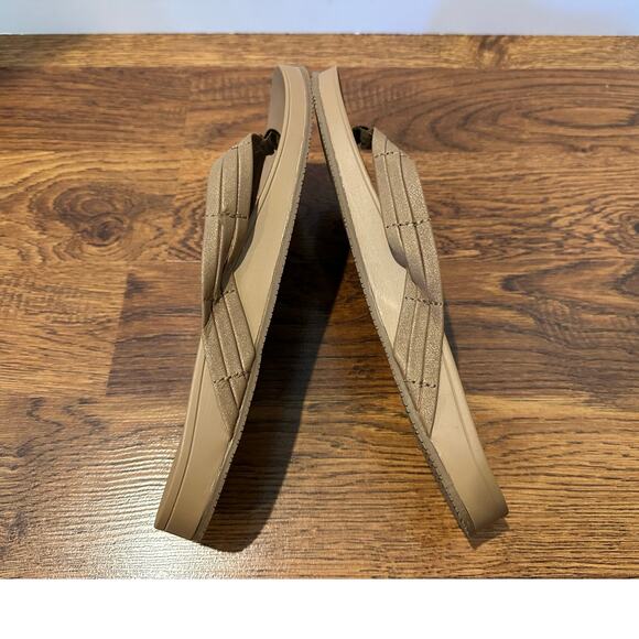 O'Rageous Cushion Flip Flops – Beige | Women’s Size 9 Summer Staple Shoe - Picture 6 of 9